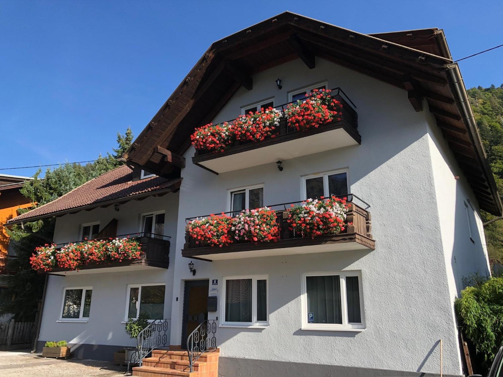 Appartement Kuhglocken Ferienhaus Fuenf Sinne Döbriach Eksteriør bilde